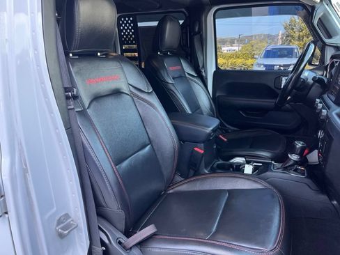 Used 2021 Jeep Gladiator Rubicon AWD/4WD image 27