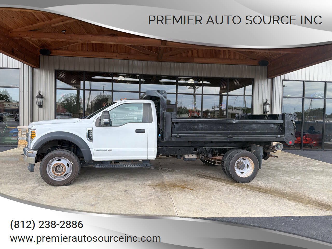 Used 2018 Ford F550 4x4 Regular Cab Super Duty image 1