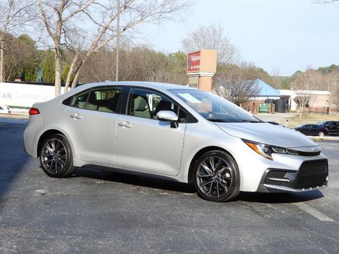 Used 2020 Toyota Corolla SE image 25