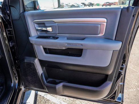 Used 2018 RAM 1500 Big Horn image 19