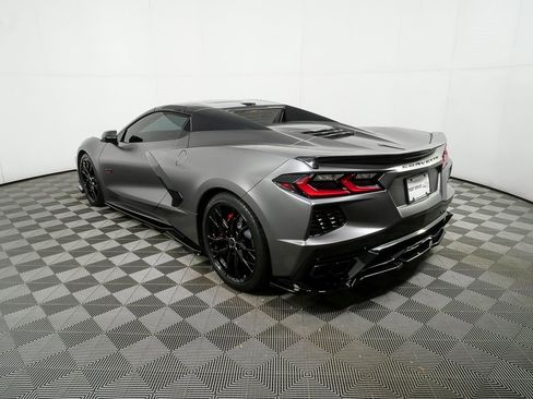 Used 2023 Chevrolet Corvette Stingray Premium Conv image 3