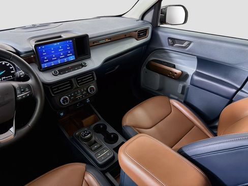Used 2024 Ford Maverick Lariat AWD/4WD image 28