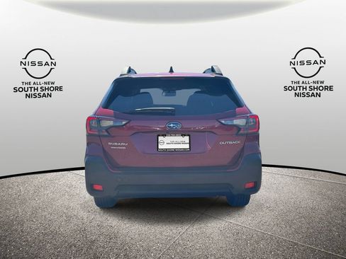 Used 2024 Subaru Outback Premium AWD/4WD image 6