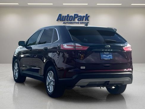Certified 2022 Ford Edge SEL w/ Convenience Package AWD/4WD image 4