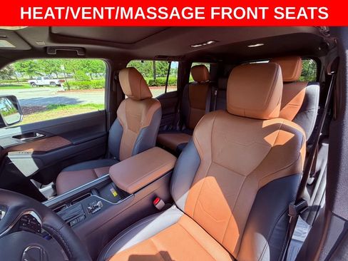 Certified 2024 Lexus GX 550 w/ Accessory Package (31) AWD/4WD image 17