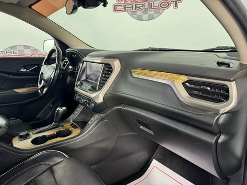 Used 2019 GMC Acadia Denali AWD/4WD image 12