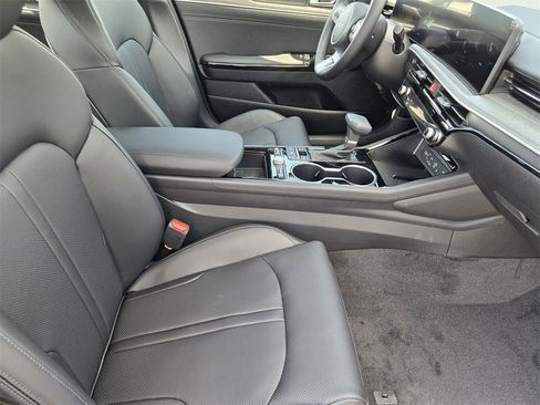 New 2026 Kia K5 EX image 10