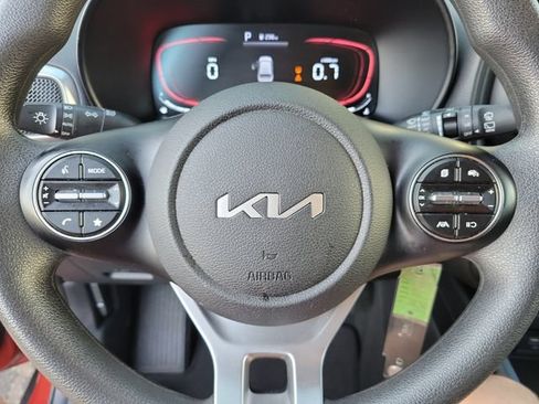 Used 2024 Kia Soul LX w/ Option Group 015 FWD image 26
