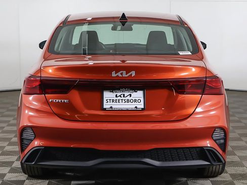Used 2023 Kia Forte LXS w/ LXS Technology Package image 11