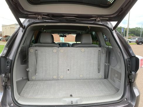 Used 2016 Toyota Highlander Limited AWD/4WD image 20