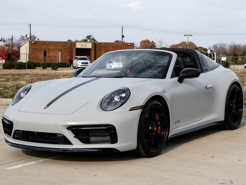 Used 2023 Porsche 911 Targa 4 GTS image 16