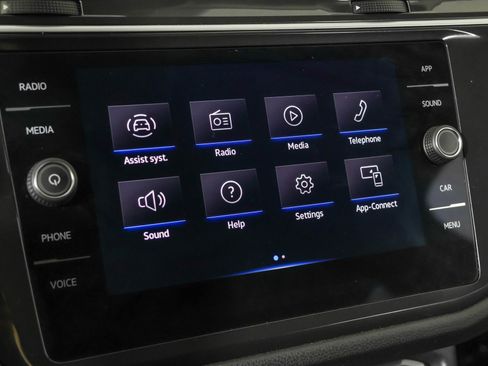 Used 2024 Volkswagen Tiguan S AWD/4WD image 29