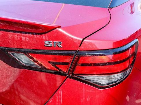 Used 2020 Nissan Sentra SR FWD image 9