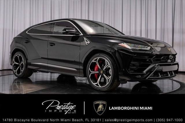 Used 2021 Lamborghini Urus AWD/4WD image 1