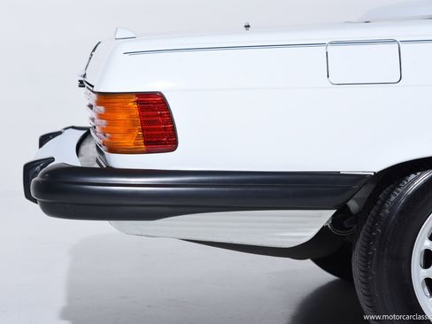 Used 1989 Mercedes-Benz 560 SL image 24