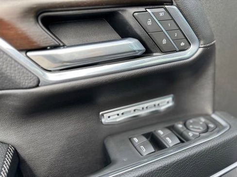 Certified 2025 GMC Sierra 1500 Denali w/ Denali Reserve Package image 16
