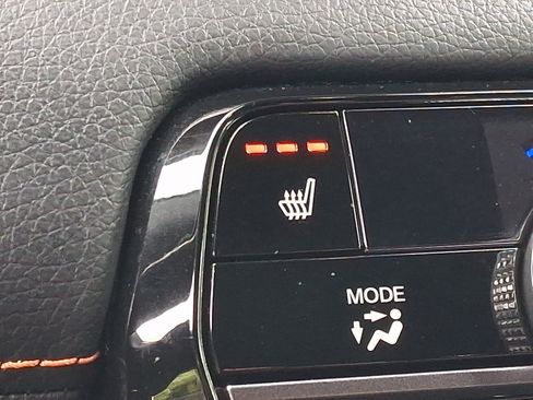 Used 2024 Honda Pilot TrailSport image 24