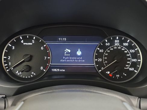 Certified 2025 INFINITI QX50 Sport AWD/4WD image 15