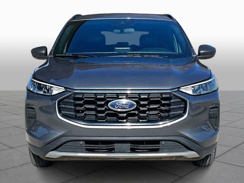 Used 2025 Ford Escape ST-Line image 4