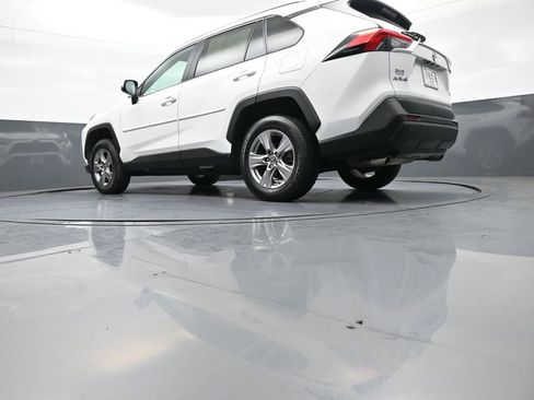 Certified 2023 Toyota RAV4 XLE w/ XLE Grade Weather Package AWD/4WD image 31