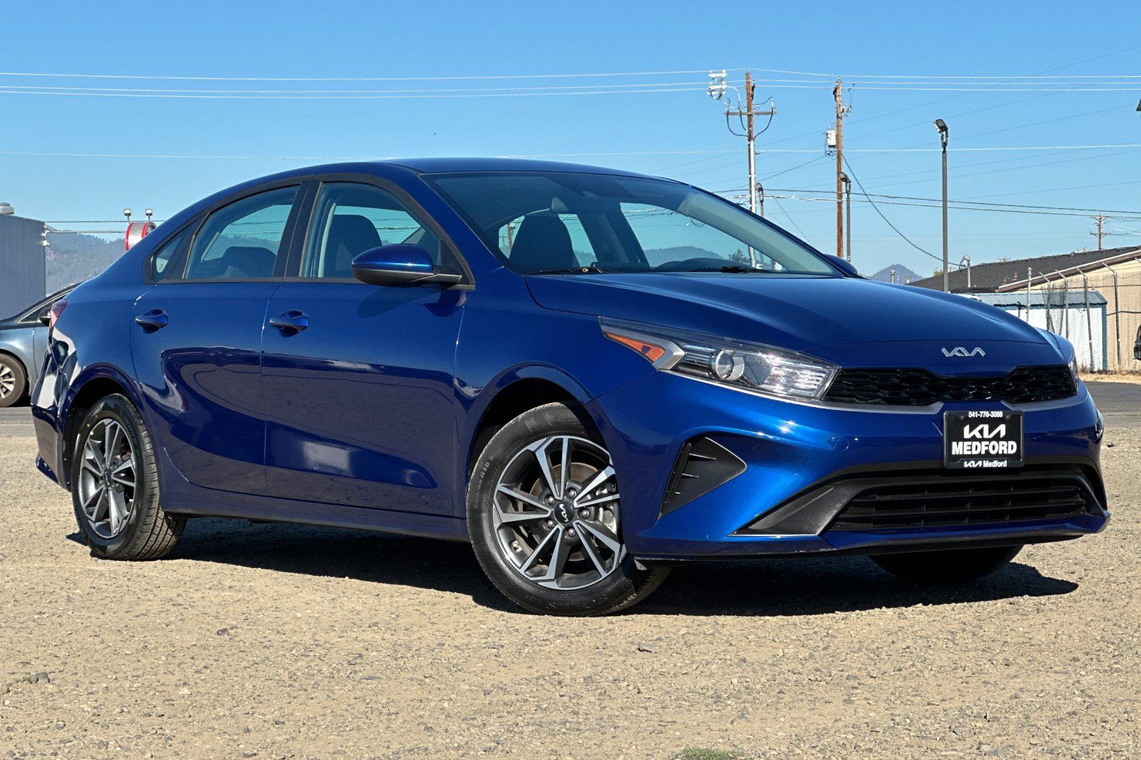 Used 2024 Kia Forte LXS FWD image 2