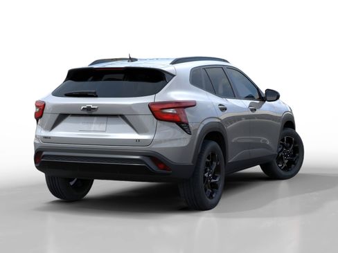 New 2026 Chevrolet Trax LT FWD image 4