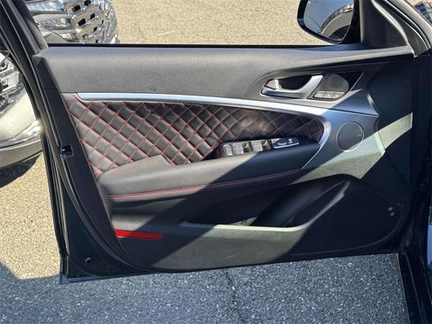 Used 2024 Genesis G70 3.3T Advanced w/ Sport Prestige Package image 14