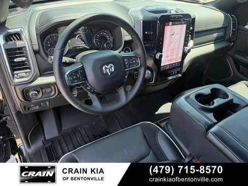 Used 2025 RAM 1500 Laramie AWD/4WD image 9