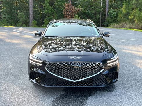 New 2026 Genesis G70 2.5T Prestige image 2