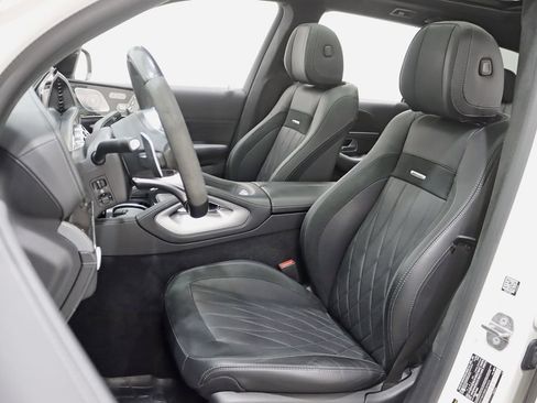 Used 2021 Mercedes-Benz GLS 63 AMG 4MATIC w/ Warmth & Comfort Package image 31
