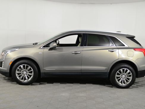 Used 2018 Cadillac XT5 Luxury w/ Driver Awareness Package image 2