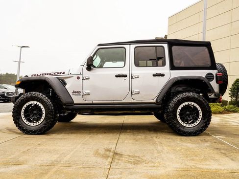 Used 2021 Jeep Wrangler Unlimited Rubicon AWD/4WD image 9