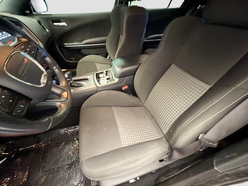 Used 2022 Dodge Charger GT RWD image 11