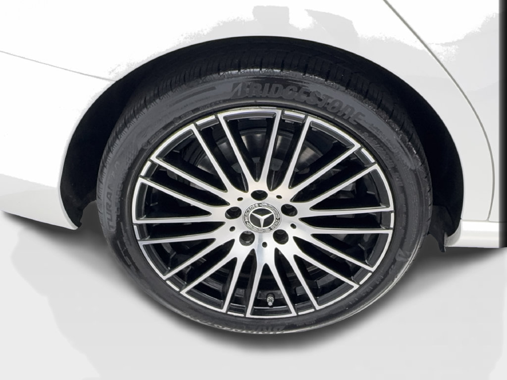 Used 2023 Mercedes-Benz C 300 Sedan image 18