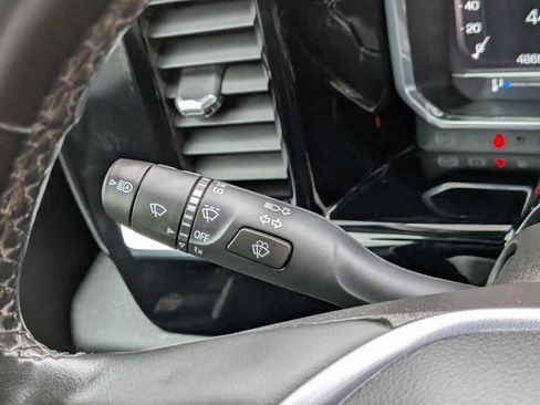 Used 2024 GMC Sierra 3500 SLE w/ SLE Value Package image 27