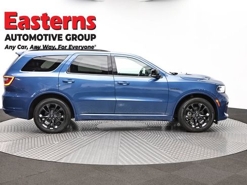 Used 2024 Dodge Durango R/T AWD/4WD image 4