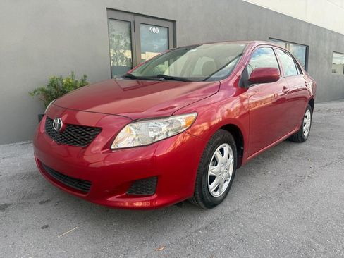 Used 2010 Toyota Corolla LE FWD image 5