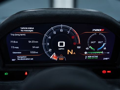 Used 2018 McLaren 720S Performance RWD image 17