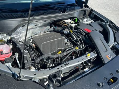 New 2026 Chevrolet Trax LT w/ Sunroof Package image 50