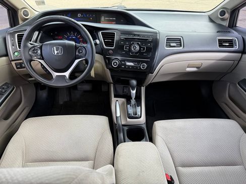 Used 2013 Honda Civic Hybrid Sedan image 14