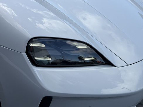 New 2026 Porsche Taycan AWD/4WD image 12