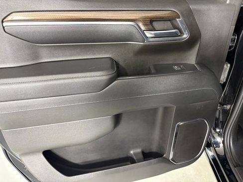 Used 2024 Chevrolet Silverado 1500 RST AWD/4WD image 37