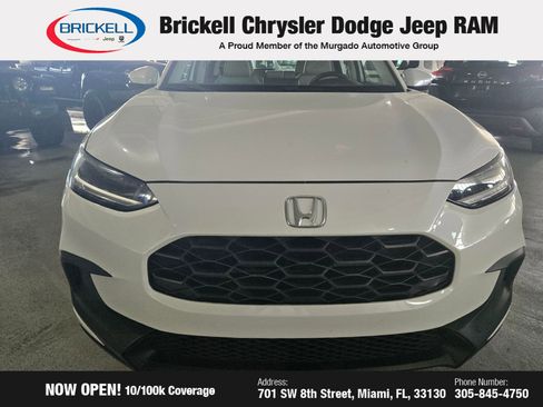 Used 2023 Honda HR-V LX image 9