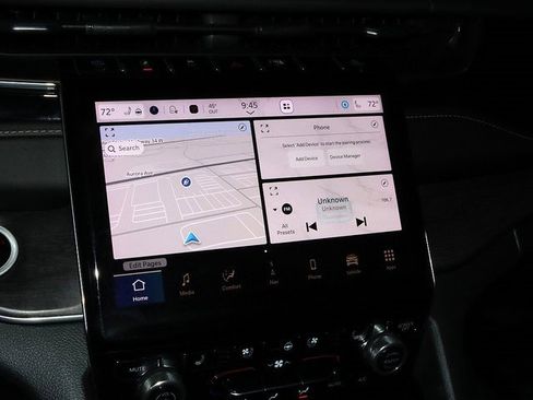 Used 2022 Jeep Grand Cherokee Overland w/ Luxury Tech Group IV image 19