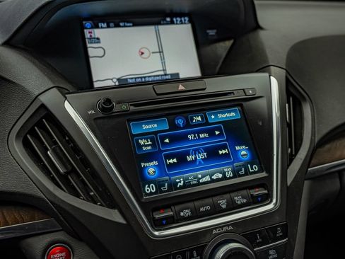 Used 2017 Acura MDX w/ Advance Package FWD image 24