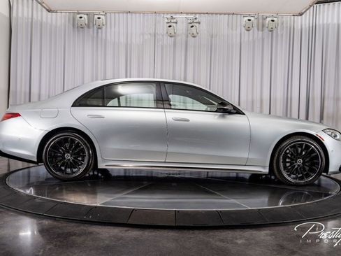Used 2025 Mercedes-Benz S 580 4MATIC Sedan image 20