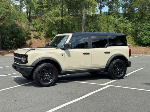 Used 2025 Ford Bronco Big Bend AWD/4WD image 5