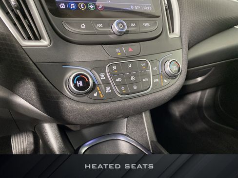 Used 2025 Chevrolet Malibu LT image 5