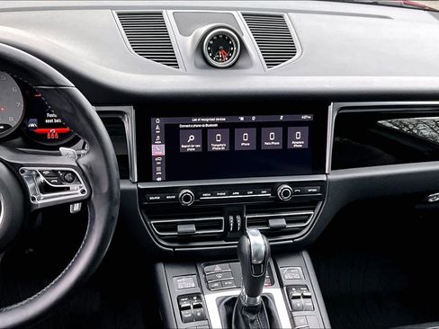 Used 2021 Porsche Macan S image 7