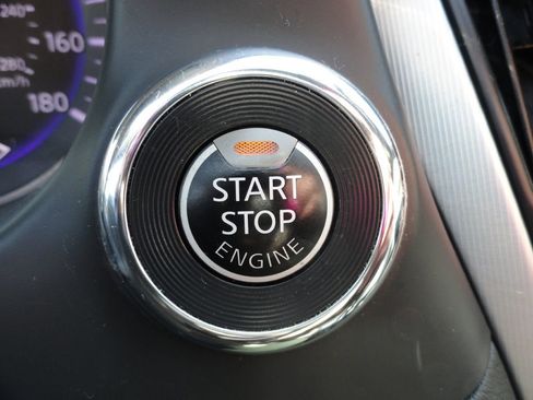 Used 2018 INFINITI Q60 LUXE w/ Sensory Package 2.0T Luxe image 34